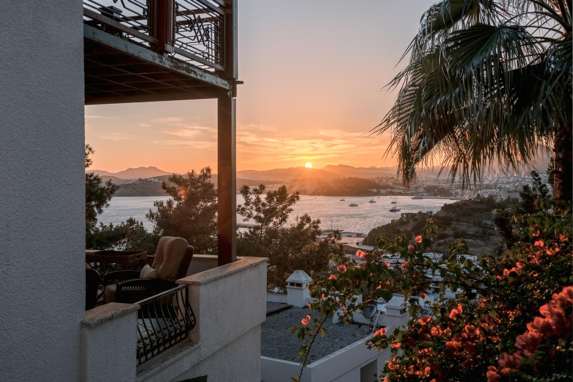 Experience our sea view villa in Bodrum!
