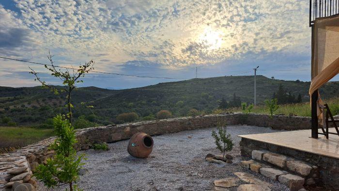 Peaceful Stone House with Nature View in Karaburun
