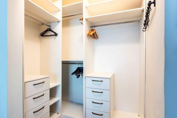 The built-in wardrobe has even more space than you need!