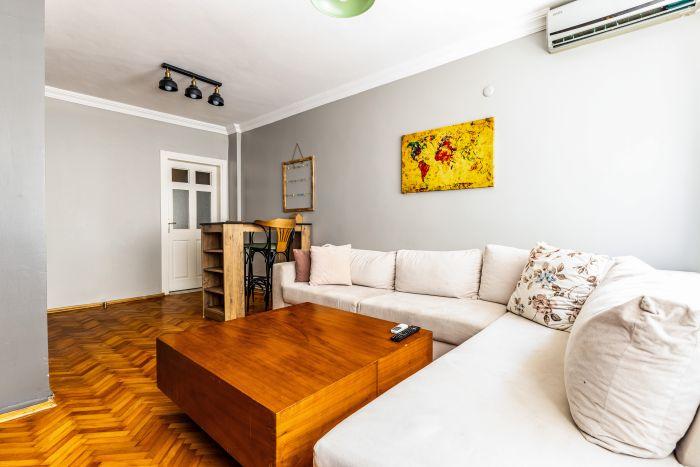 A cute flat in the center of Kadikoy…