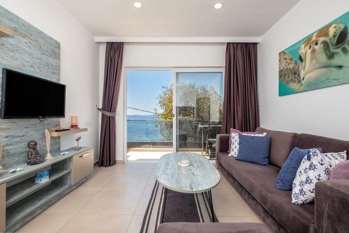 Sea View 1BR Apt, 40m to Bodrum Beach, Central