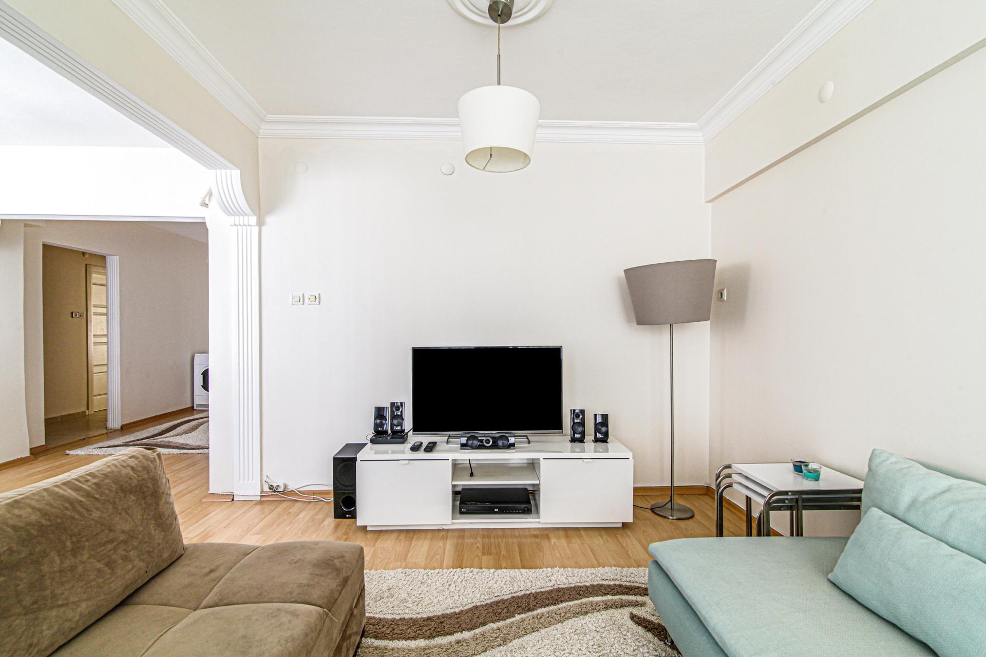 We invite you to experience a delightful vacation in our flat in Istanbul's beautiful city.