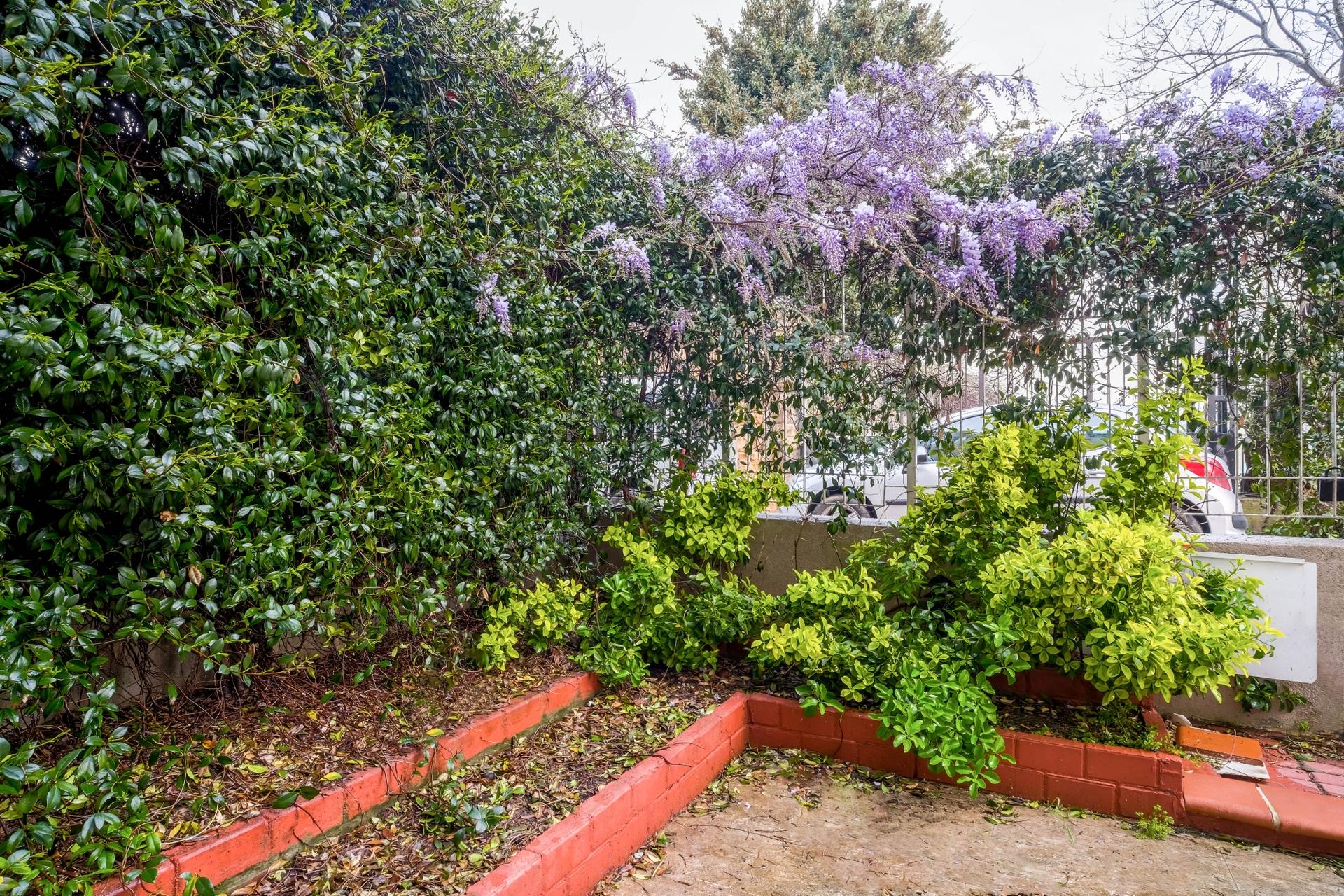 This garden adorned with fragrant flowers will be right at your doorstep!