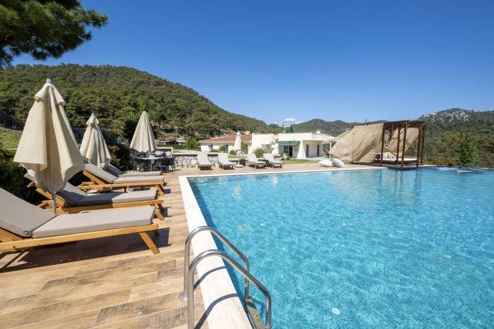 Greenery Home with Shared Pool in Marmaris