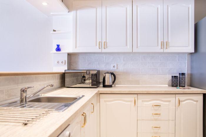 Our kitchen is fully furnished! You will have access to all the necessary appliances.