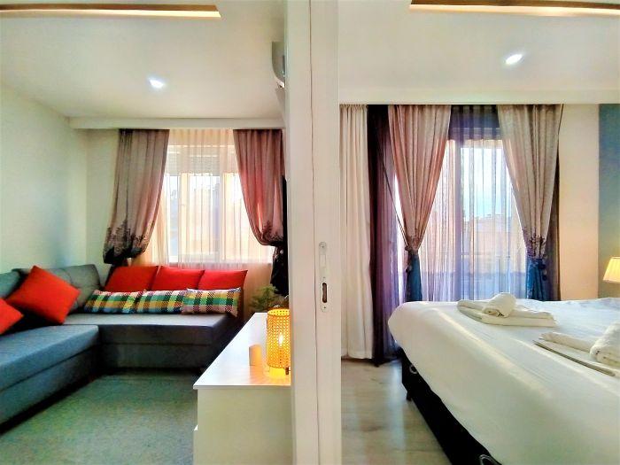 A comfortable and practical vacation rental for you in the center of Antalya.