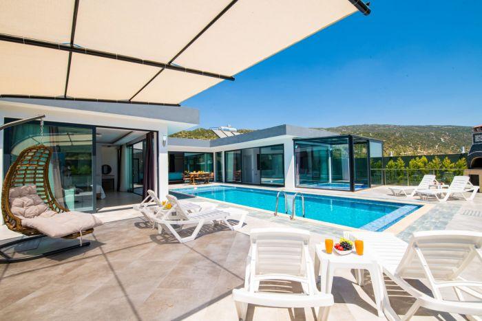 Dreamy Villa with Private Pool and Jacuzzi in Kas