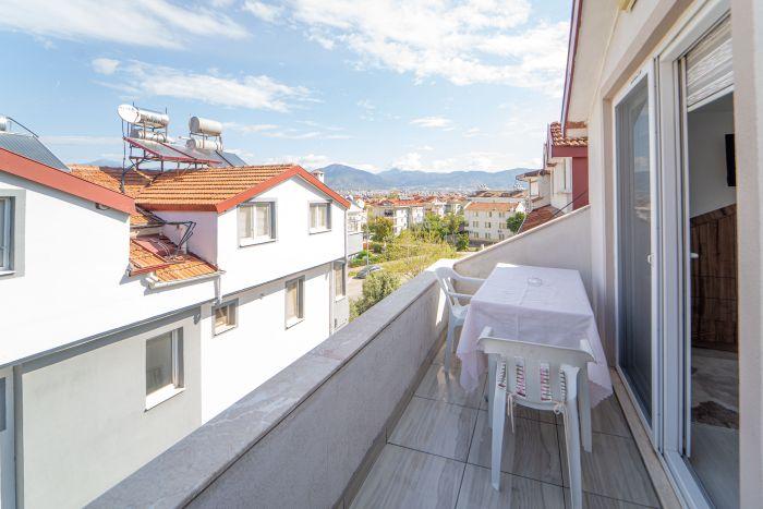Flat with Mountain View in Fethiye