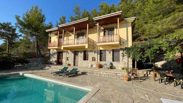Villa with Pool 15 min to Bay in Faralya, Fethiye