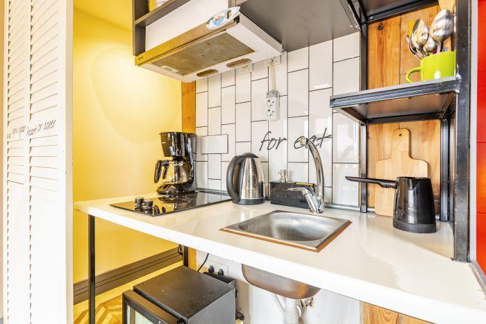 Modern-designed American-style kitchen…