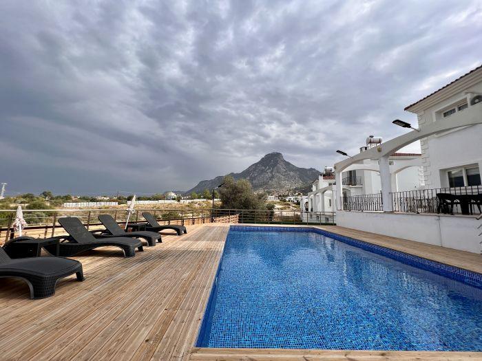 Villa with Private Pool At Kyrenia