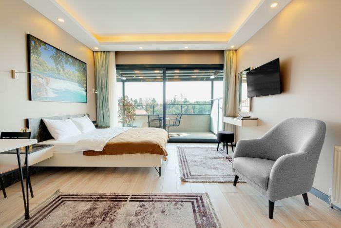 Room w Bosphorus View Terrace 5 min to Coast