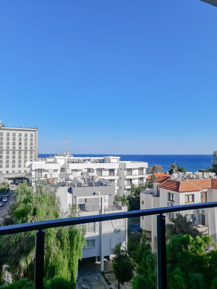 Flat with Sea View Balcony in Kyrenia