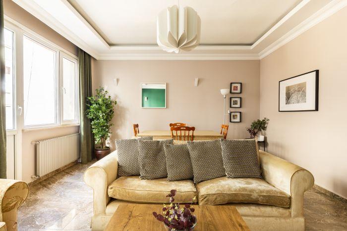 Our vibrant flat is ready to host you during your Istanbul stay.