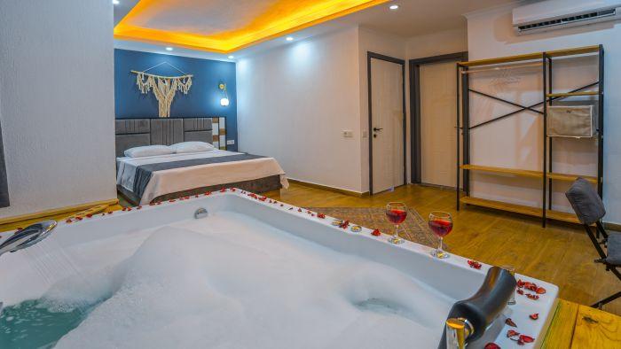 There is also a jacuzzi in one of the bedrooms.