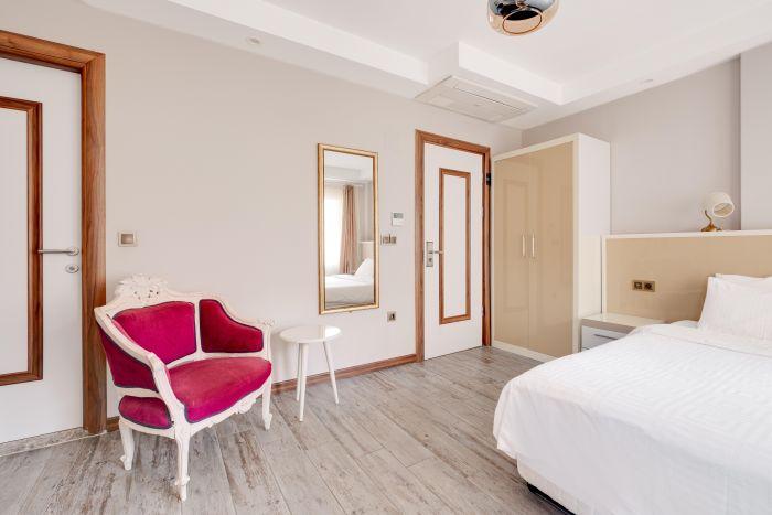 Bursa Çekirge'de Balkonlu ve Teraslı Otel Odası