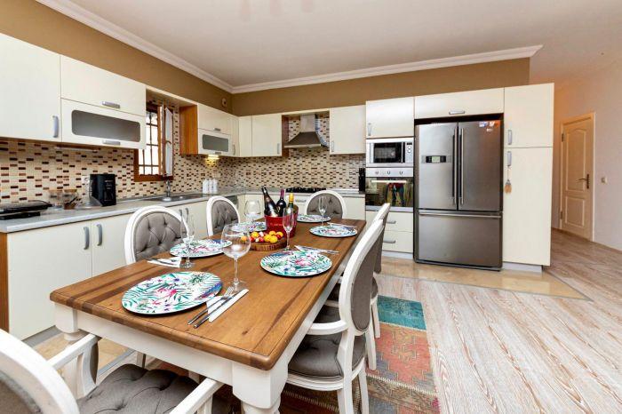 Our modern kitchen has everything to fulfill your needs.