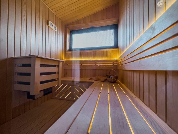 Enjoy the comfort of the sauna!
