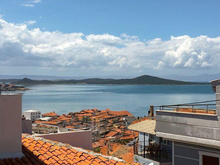 Rustic House with View, Balcony in Ayvalik