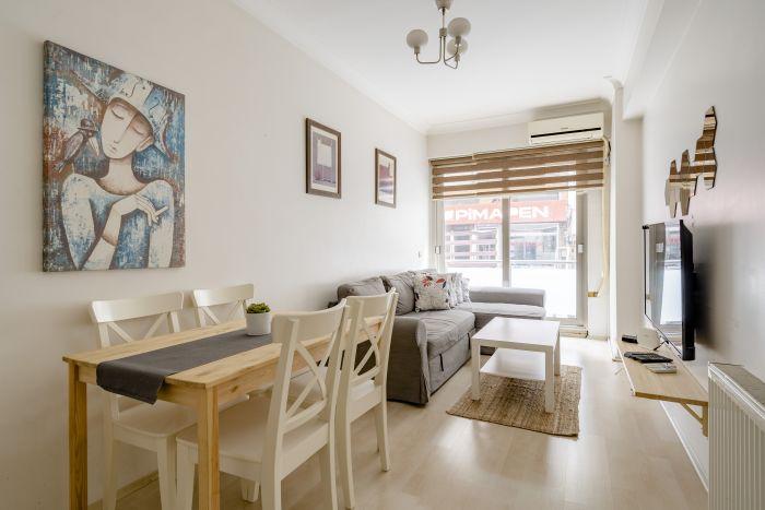 Cozy Flat near Nisantasi and Trendy Attractions