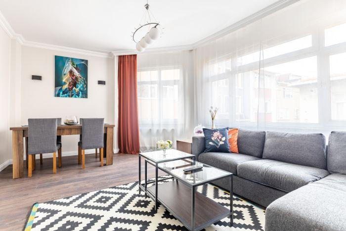 Adorned with beautiful paintings and decorative items, you'll enjoy your Istanbul stay in this perfect home.