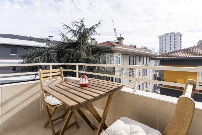 Book now for a superior accommodation experience on Bagdat Street, one of the most vibrant places in Istanbul!