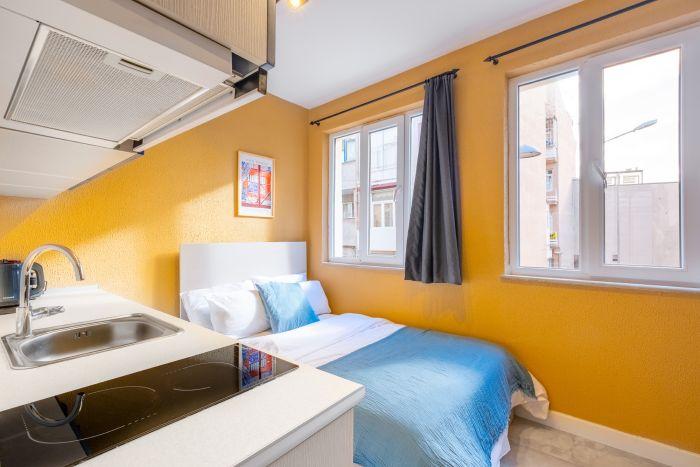 King Bed Suite, Fast Wifi, Free Park - Studio