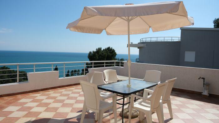 Welcome to our lovely sea view flat Helios6! 