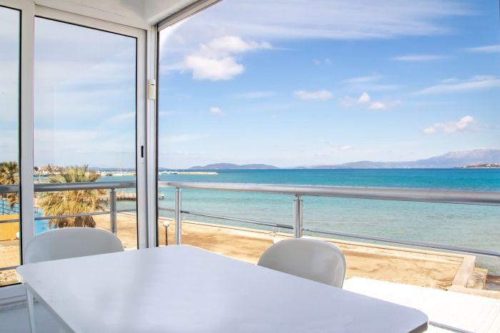 Apartment with Amazing View near Beach in Cesme
