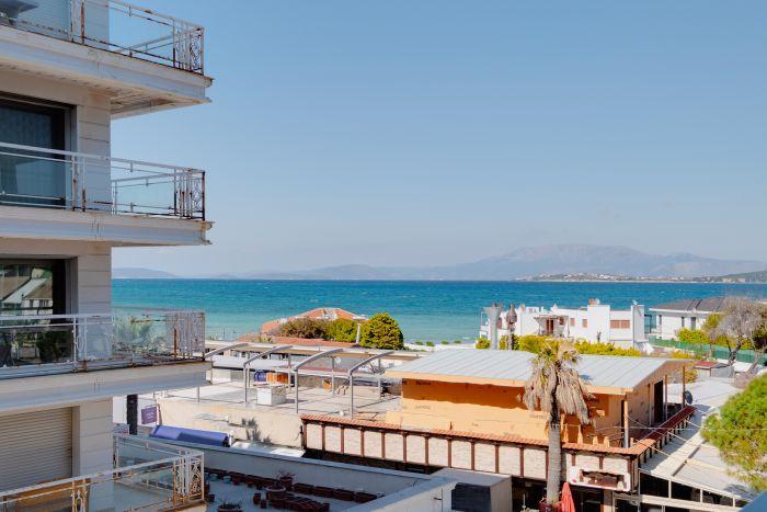 Sea View Suite w Balcony 5 min to Beach in Cesme