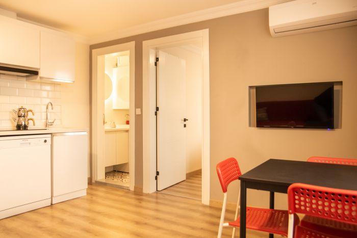 Our vibrant flat is ready to host you.