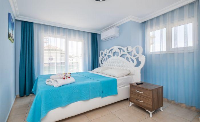 The color theme reflects the ambiance of the Mediterranean.
