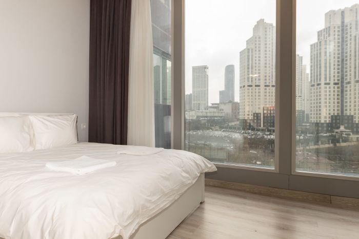 Enjoy the privilege of waking up to a lovely view of the city.