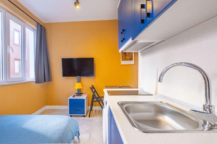 King Bed Suite, Fast Wifi, Free Park - Studio
