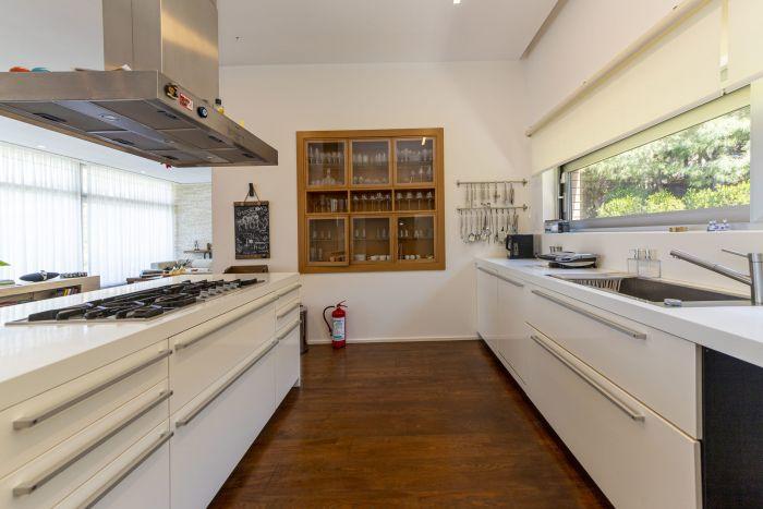 Our spacious kitchen is fully equipped.