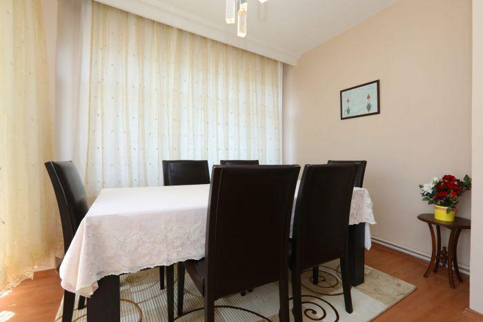 Flat with Two Living Rooms and Balcony in Uskudar