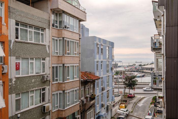 Bakırköy'de Deniz Manzaralı Balkonlu Daire | Hylas