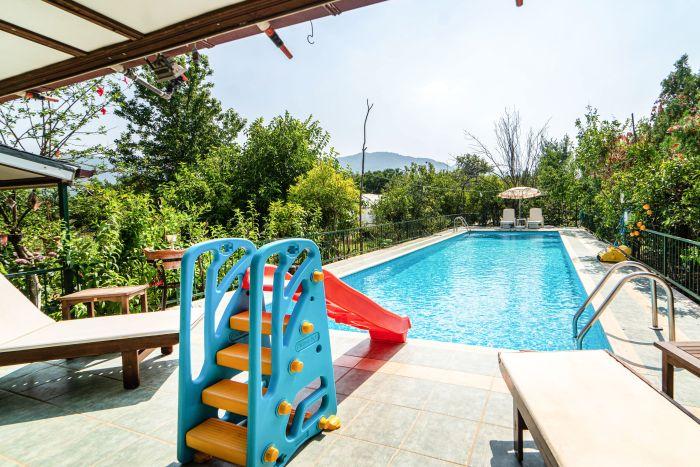 Muğla Köyceğiz Döğüşbelen'de Havuzlu, Bahçeli ve Barbekülü Huzurlu Yazlık Villa | BüyükEv