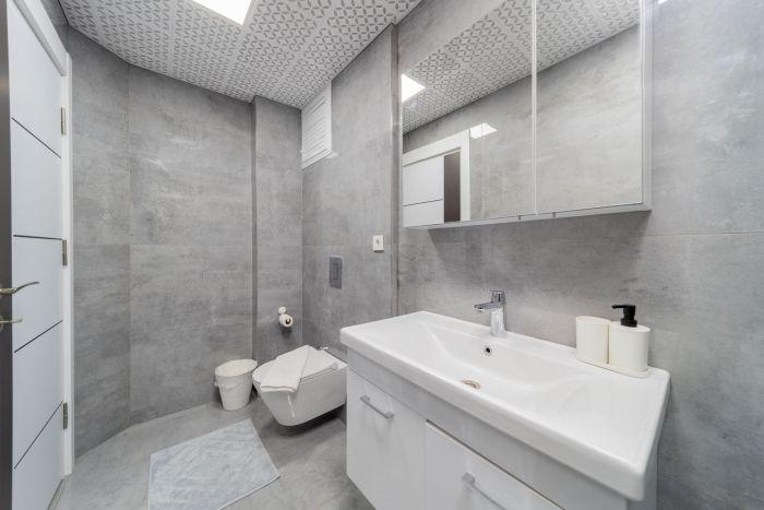 Refresh yourself in the modern and classy designed bathroom.