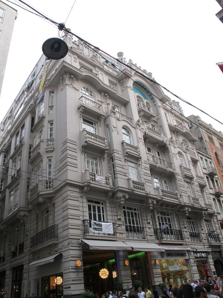 istanbul historic apartments, misir building