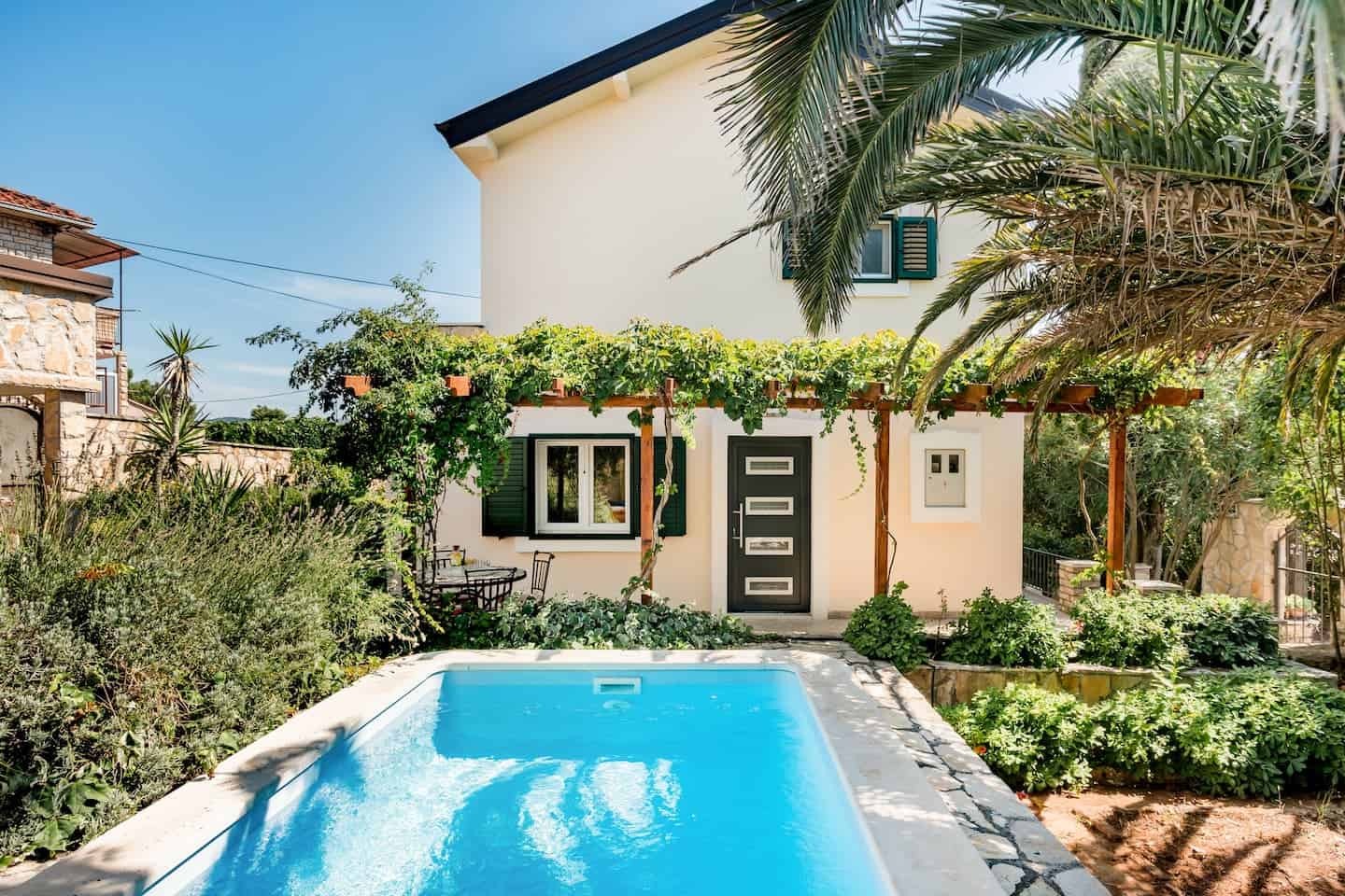 croatia vacation rental, a single house with pool