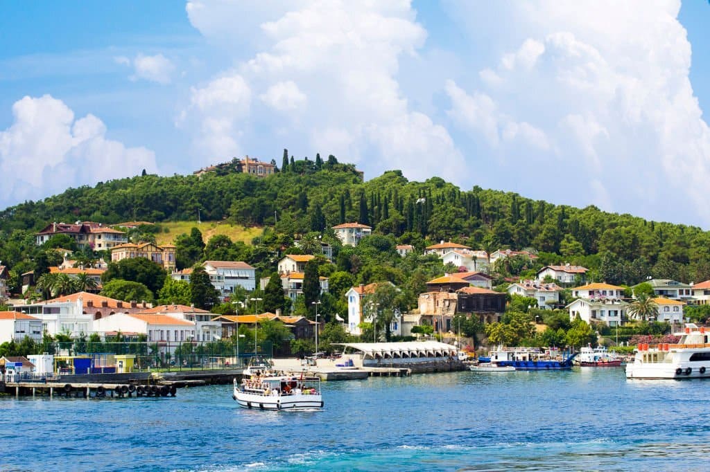 İstanbul Ağustos etkinlikleri, Adalar gezintisi