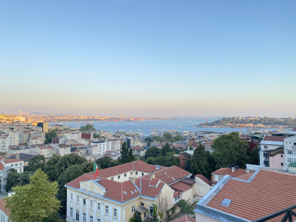 beyoğlu eşyalı kiralık daire, istanbul boğazı