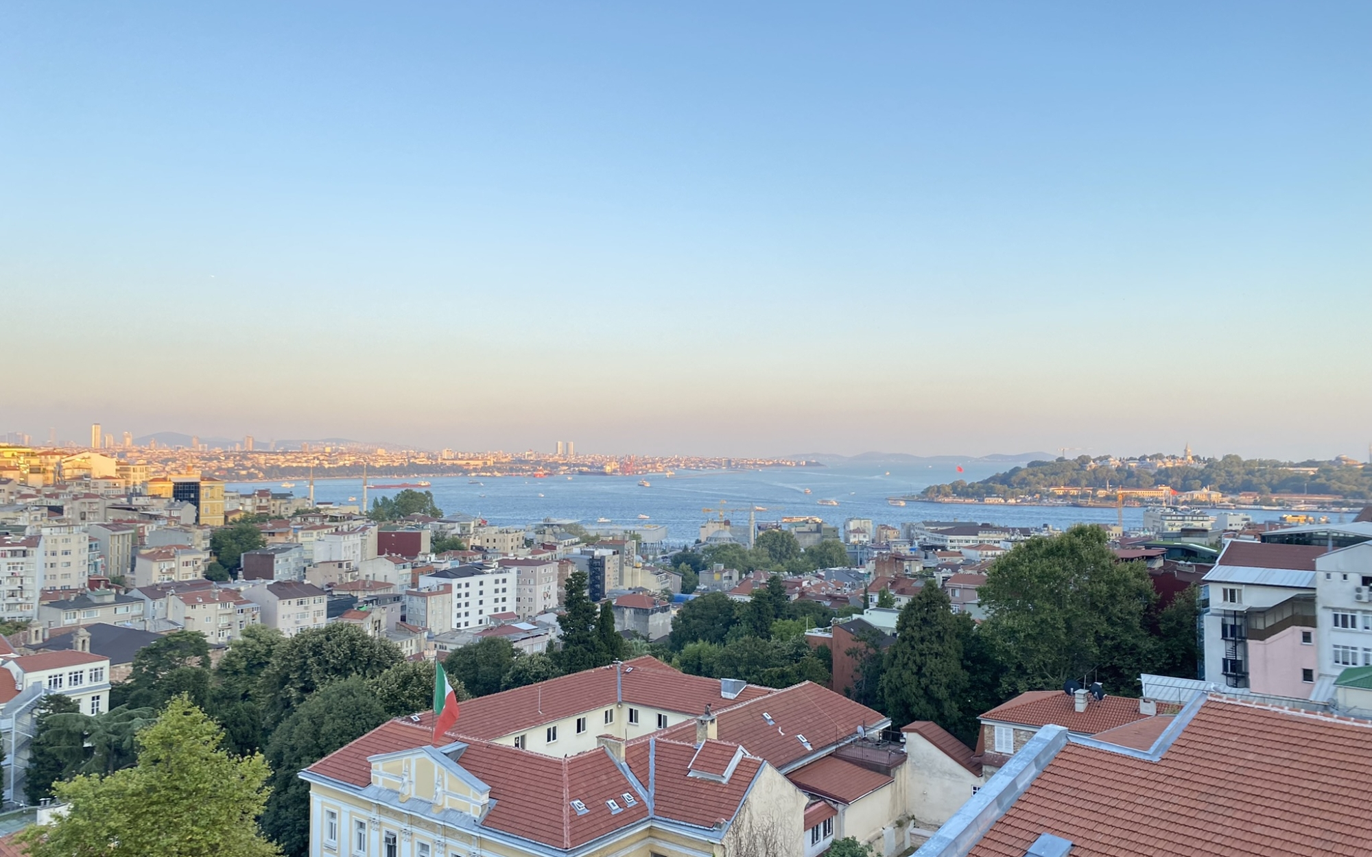 beyoğlu eşyalı kiralık daire, istanbul boğazı