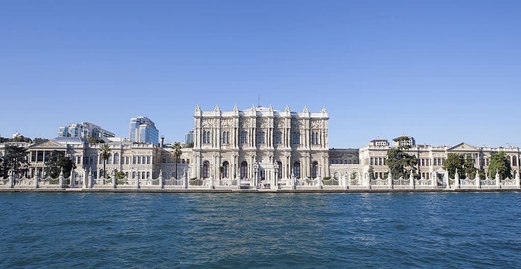 Dolmabahce Sarayi Muzesi