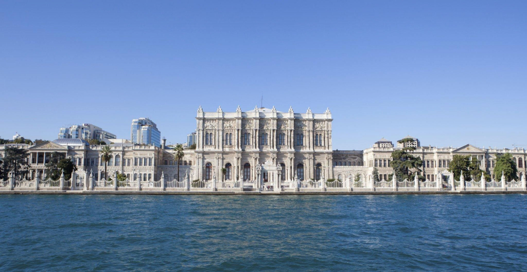 istanbul tarihi yerler, dolmabahçe sarayı, dolmabahçe müzesi, beşiktaş dolmabahçe