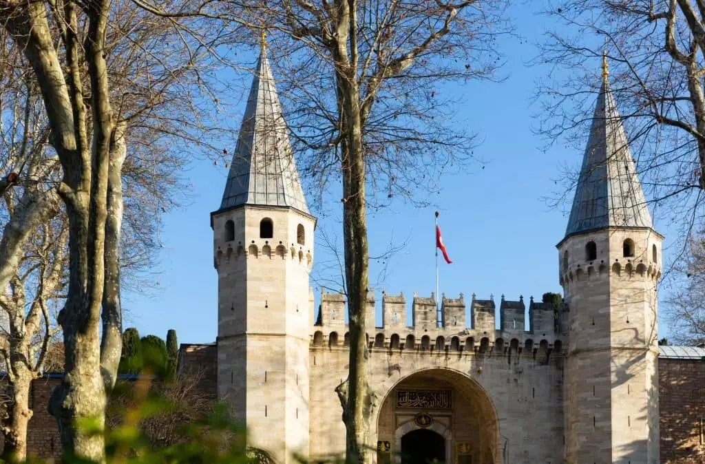 topkapi palace famous museums in istanbul
