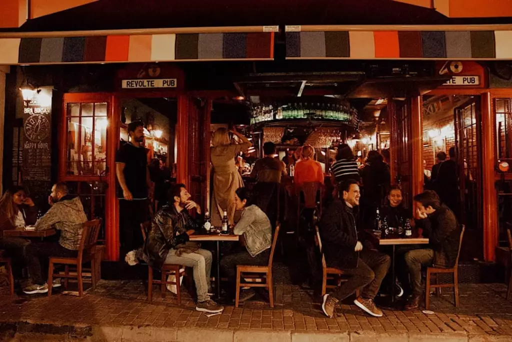best bars in istanbul revolte