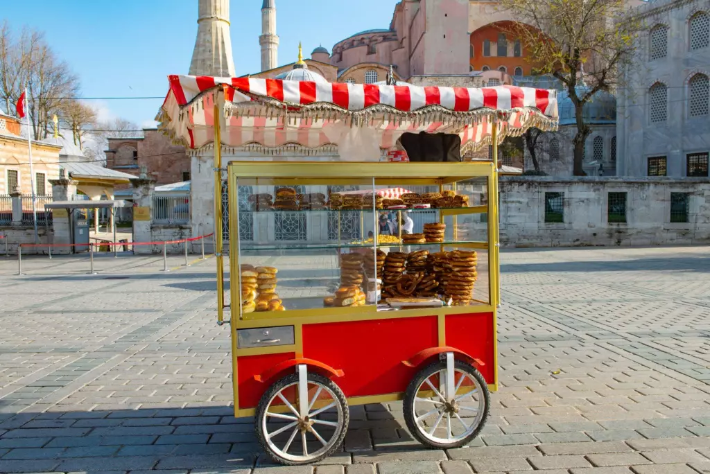 istanbul food simit